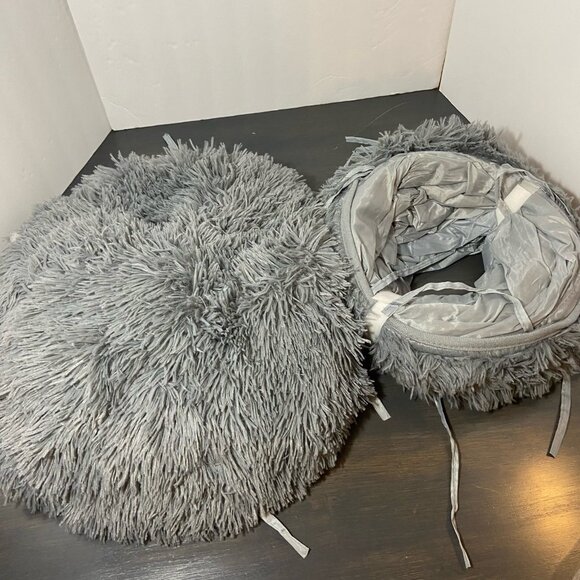 Fluffy Faux-Fur Pet Tunnel & Bed – Soft Cozy Hideout for Cats & Small Pets - New - Picture 4 of 6